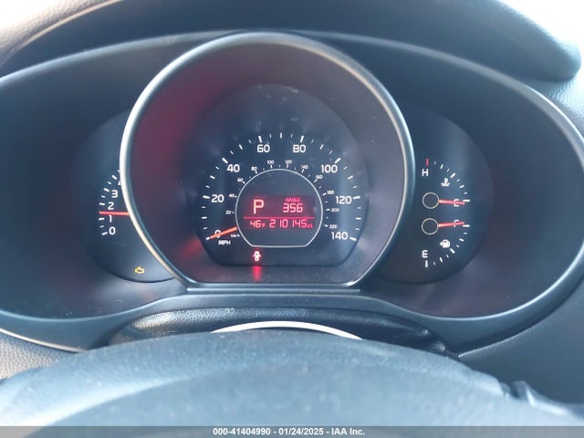 KIA SOUL + 2016 KNDJP3A53G7237210 Image 7