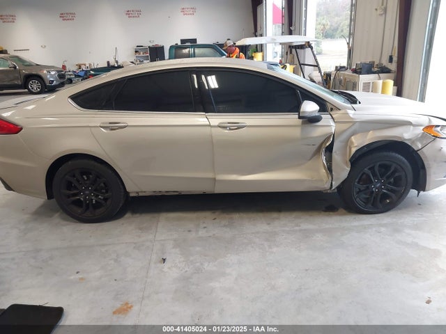 Ford FUSION SE 2019 3FA6P0HD3KR162307 Image 13