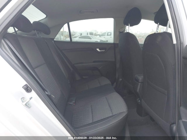 KIA RIO S 2022 3KPA24AD1NE462119 Image 8