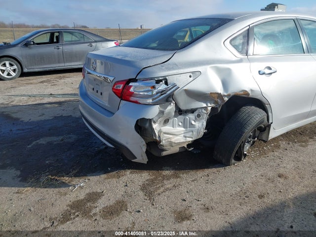 1N4AL3AP2HN339534 Nissan Altima 2.5 S