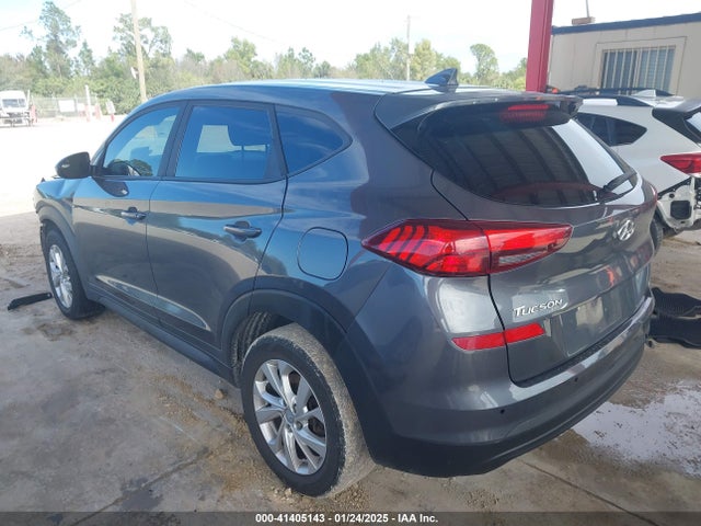 Hyundai TUCSON SE 2019 KM8J23A41KU059132 Image 3