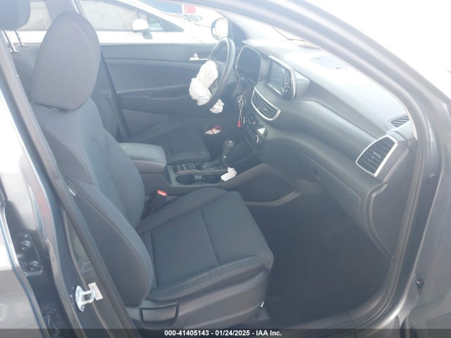 Hyundai TUCSON SE 2019 KM8J23A41KU059132 Image 5