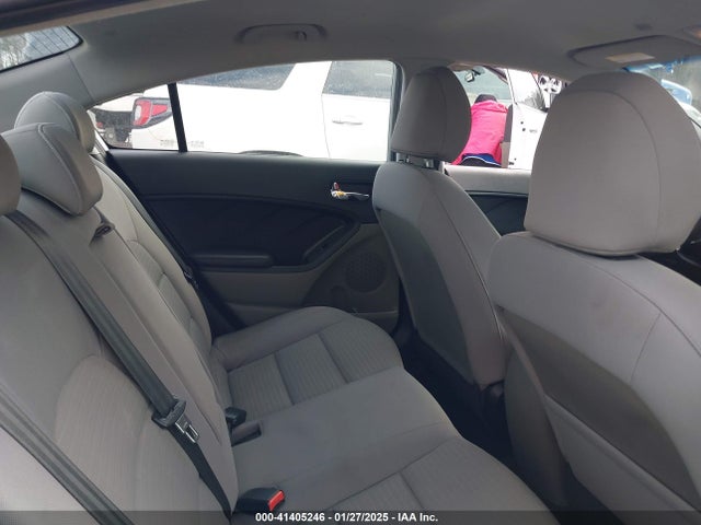 KIA FORTE LX 2016 KNAFX4A64G5498214 Image 8