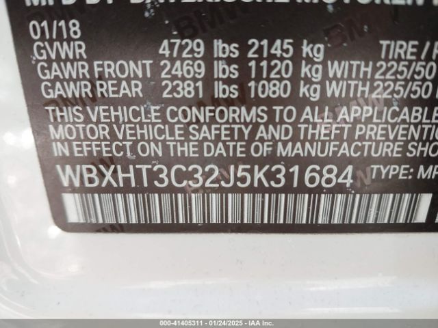 2018 BMW X1 WBXHT3C32J5K31684 Photo 8