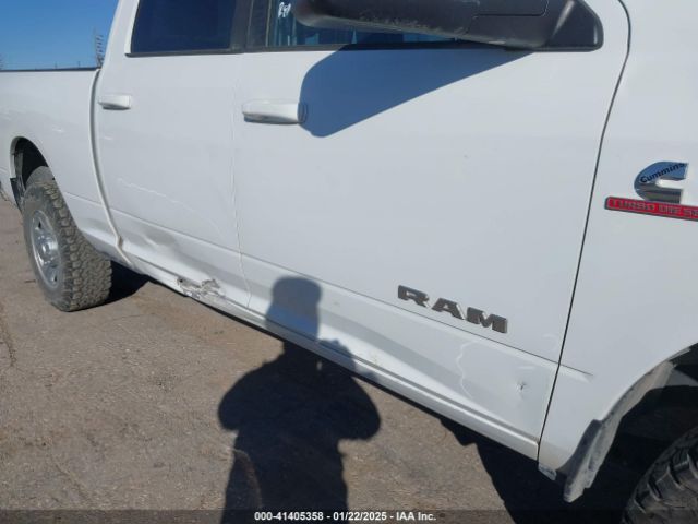 3C6UR5DL4NG235701 RAM 2500 Big Horn  4x4 6'4 Box