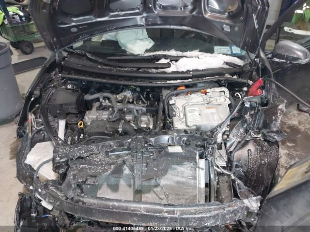 JTDKDTB33G1589717 Toyota Prius C One