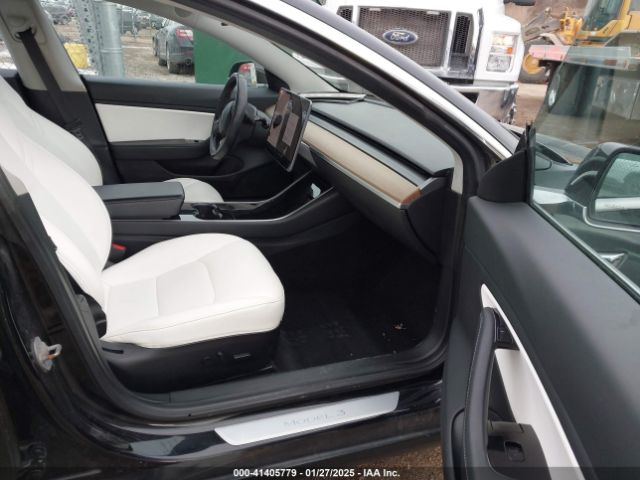 5YJ3E1EB1JF151303 Tesla Model 3 Long Range/performance