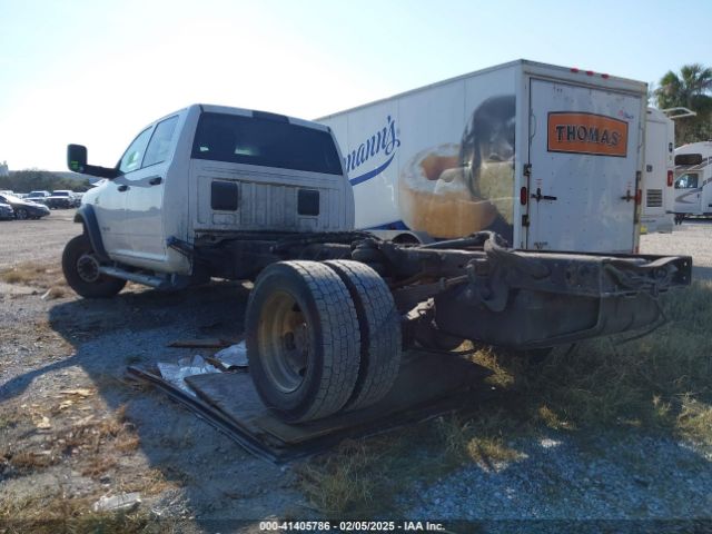 2020 RAM 5500 CHASSIS 3C7WRNFL8LG105175 Photo 2