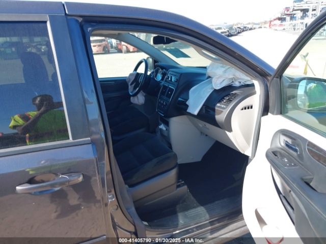 2C4RDGBG6HR567961 Dodge Grand Caravan Se