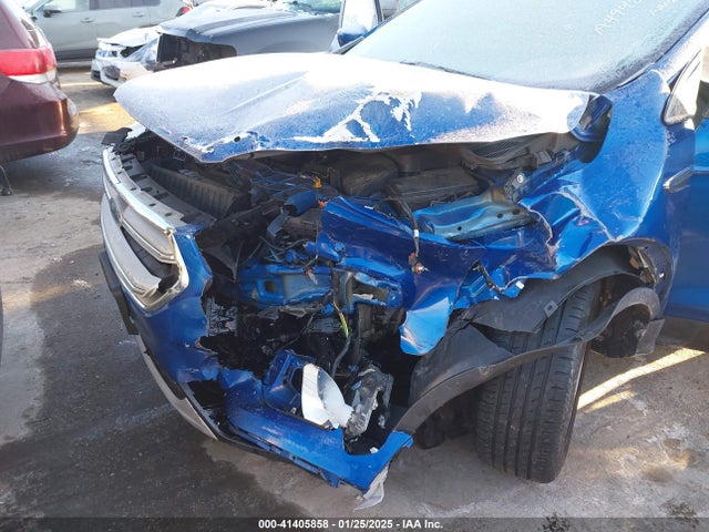 1FMCU9GDXJUA49422 Ford ESCAPE SE