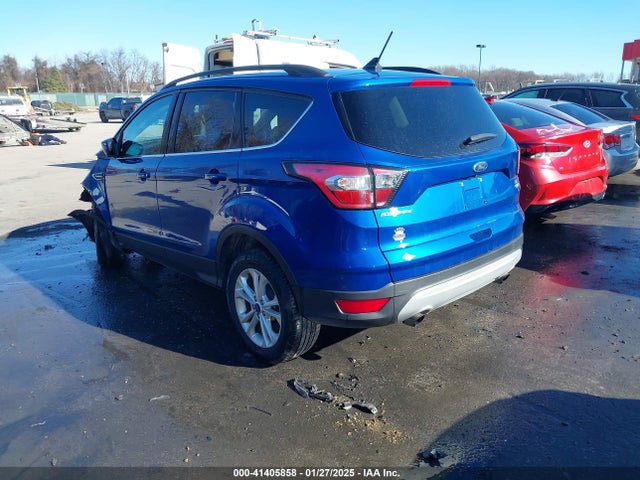 1FMCU9GDXJUA49422 Ford ESCAPE SE