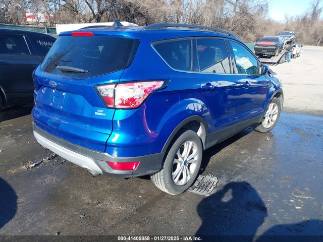 1FMCU9GDXJUA49422 Ford ESCAPE SE