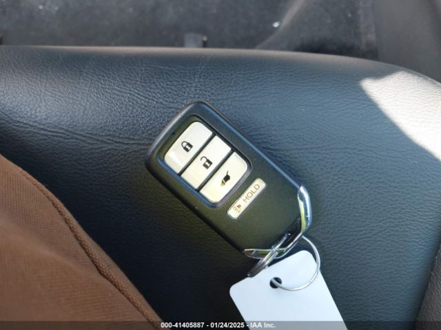 3HGGK5H97KM703654 Honda Fit Ex-l