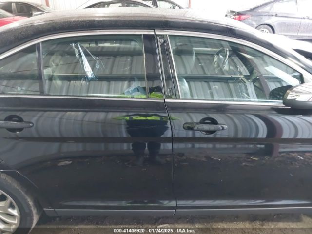 1FAHP2J85JG110118 Ford Taurus Limited