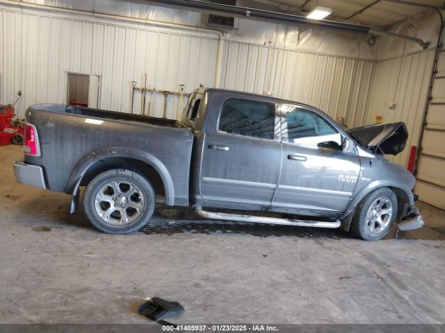 1C6RR7NT8JS213624 RAM 1500 Laramie  4x4 5'7 Box