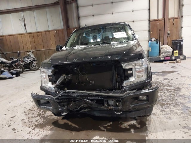 1FTEW1EG2KFC00555 Ford F-150 Limited