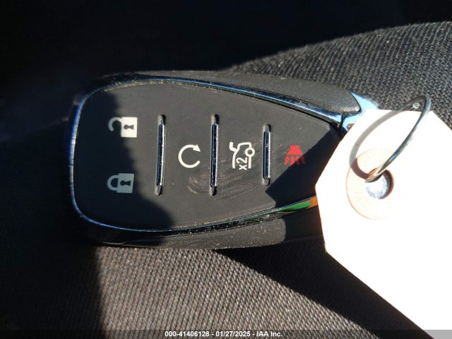 1G1ZE5ST0HF275592 Chevrolet MALIBU 1LT