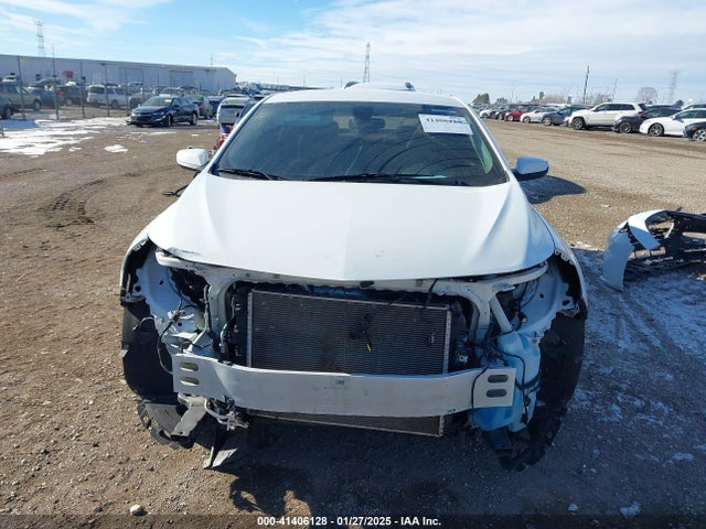 1G1ZE5ST0HF275592 Chevrolet MALIBU 1LT