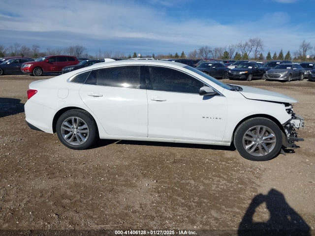 1G1ZE5ST0HF275592 Chevrolet MALIBU 1LT