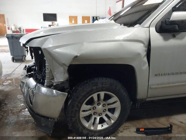 1GCVKREH4JZ206308 Chevrolet Silverado 1500 1lt