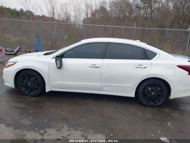 Nissan Altima 2.5 Sr 2018 1N4AL3AP3JC163577 Image 14