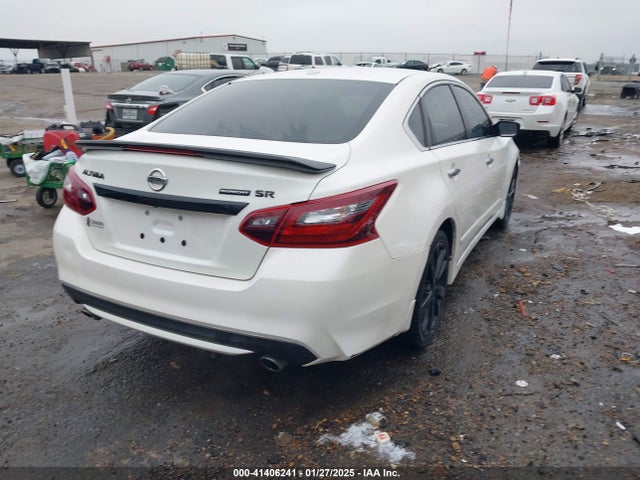 Nissan Altima 2.5 Sr 2018 1N4AL3AP3JC163577 Image 4