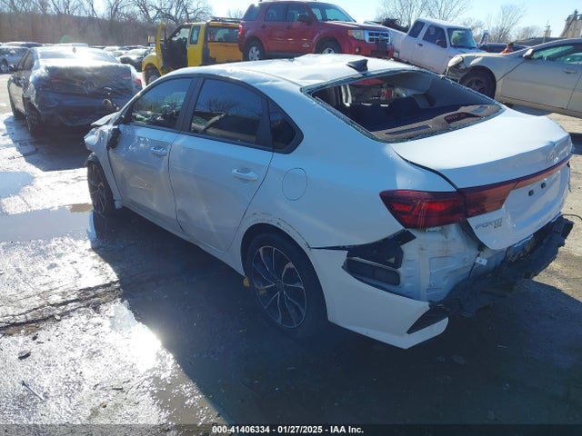 KIA FORTE FE 2022 3KPF24ADXNE474680 Image 3