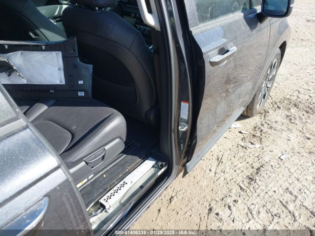 KNDNC5H34R6372573 KIA Carnival Mpv Ex