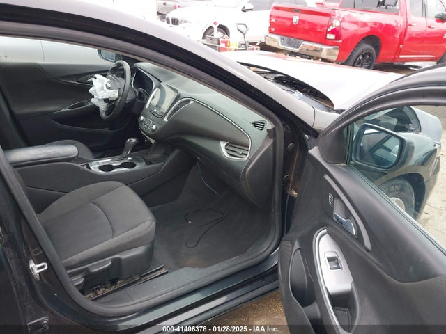 1G1ZB5ST1KF128147 Chevrolet Malibu 1ls