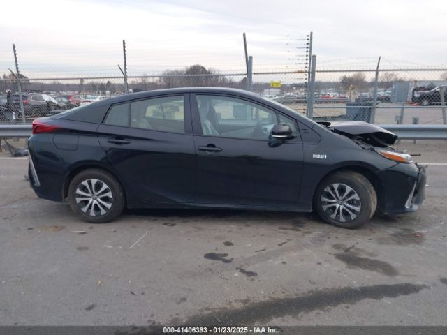 JTDKARFP3L3143686 Toyota Prius Prime Le