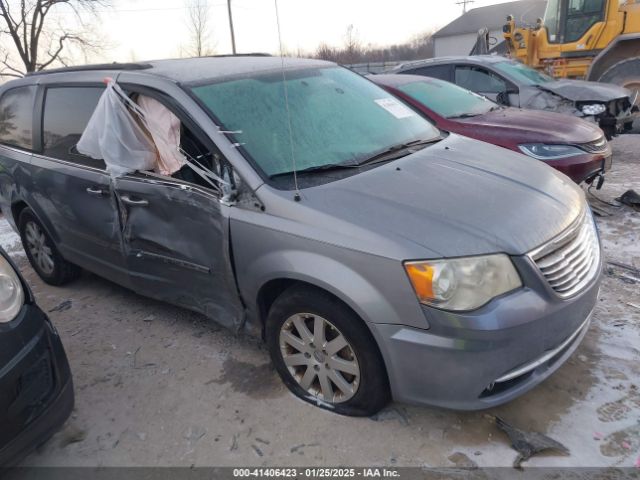 2C4RC1BG2ER131605 Chrysler Town & Country Touring