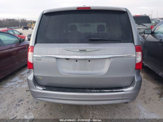 2C4RC1BG2ER131605 Chrysler Town & Country Touring