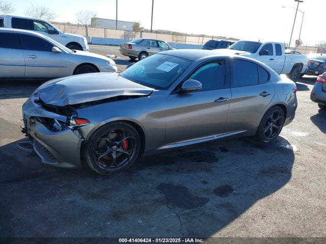 ZARFAMBN0K7601674 Alfa Romeo Giulia Ti Sport Rwd