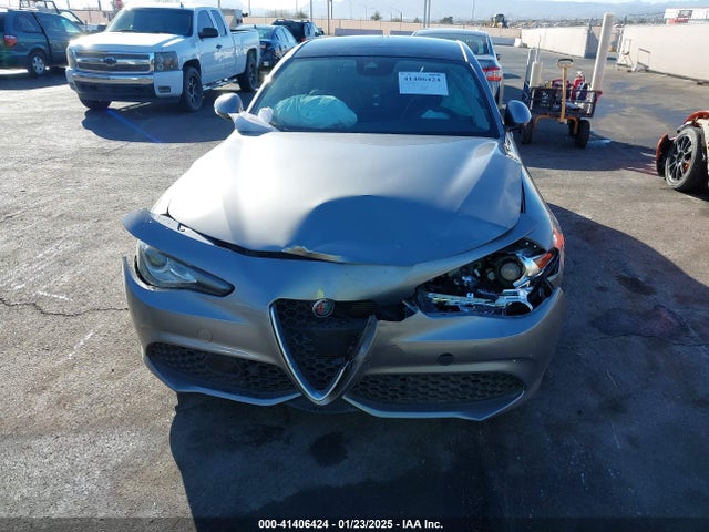 ZARFAMBN0K7601674 Alfa Romeo Giulia Ti Sport Rwd