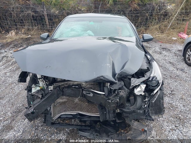 3KPF24AD1KE111356 KIA Forte Lxs