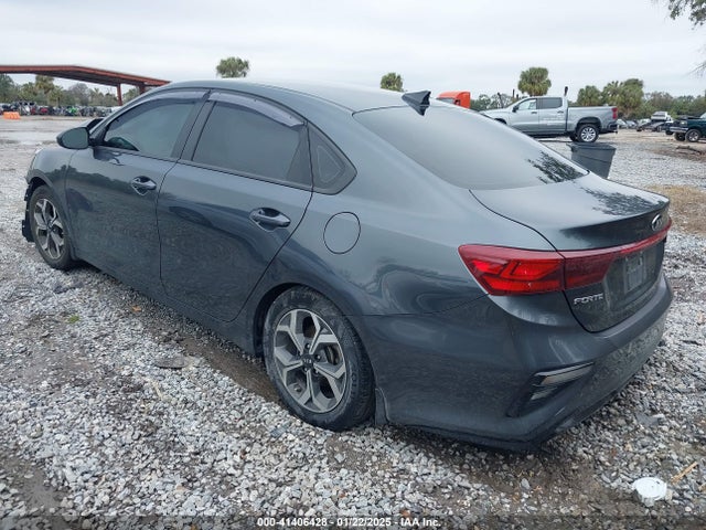 3KPF24AD1KE111356 KIA Forte Lxs