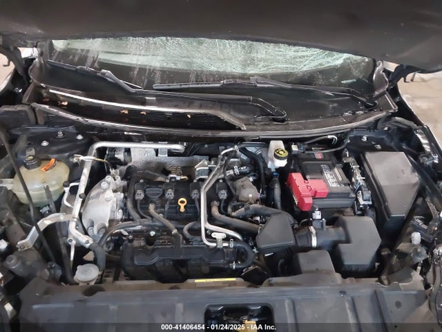 5N1AT3BA3MC697506 Nissan Rogue Sv Fwd
