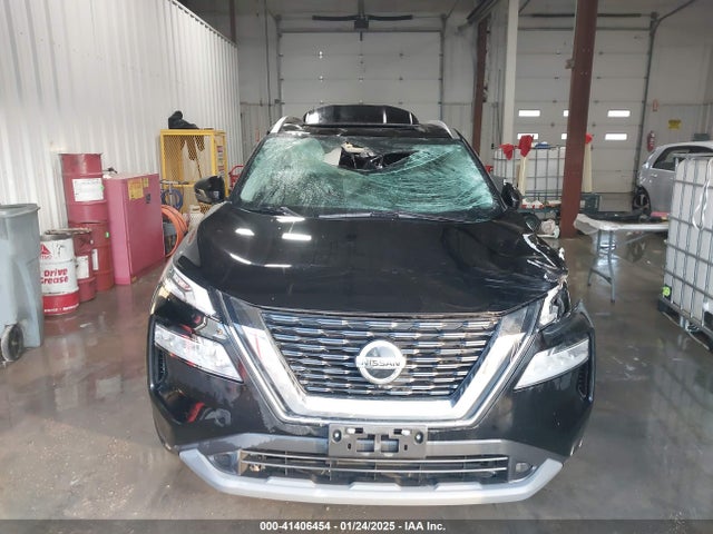 5N1AT3BA3MC697506 Nissan Rogue Sv Fwd