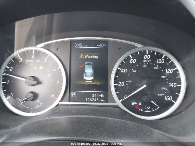 3N1AB7AP8HY300389 Nissan SENTRA SV