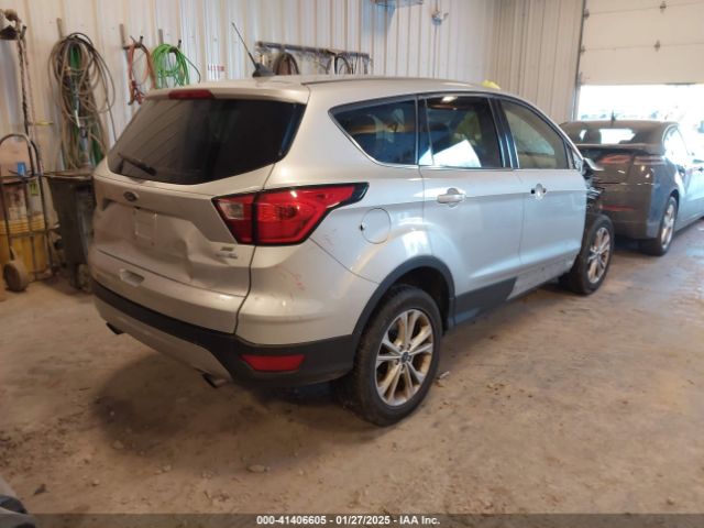 1FMCU9GDXKUC57012 Ford Escape
