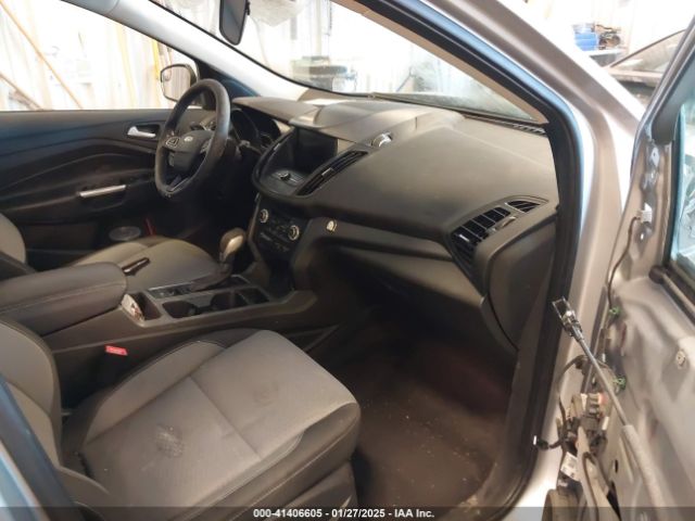 1FMCU9GDXKUC57012 Ford Escape