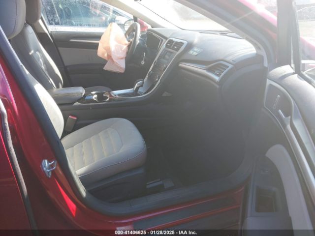 3FA6P0UU2FR170409 Ford Fusion Hybrid S