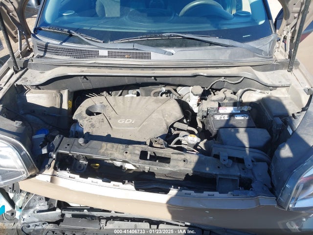 KIA Soul 2016 KNDJN2A29G7319562 Image 10