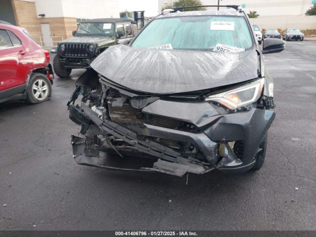 JTMZFREV2GJ099293 Toyota RAV4 LE