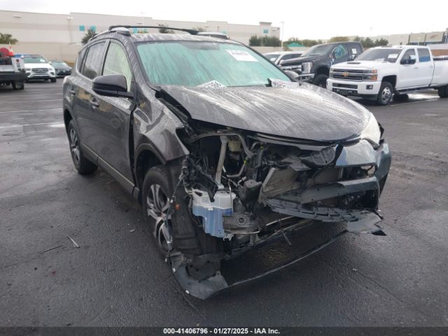 JTMZFREV2GJ099293 Toyota RAV4 LE