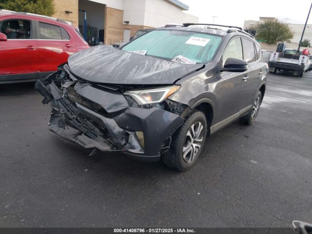 JTMZFREV2GJ099293 Toyota RAV4 LE