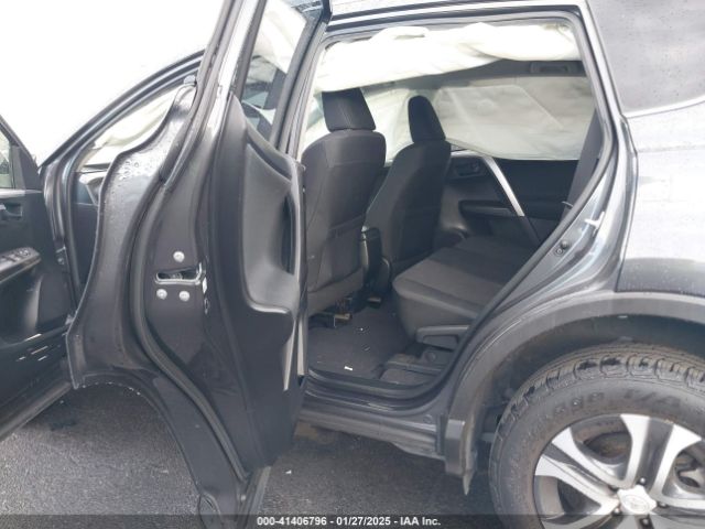 JTMZFREV2GJ099293 Toyota RAV4 LE