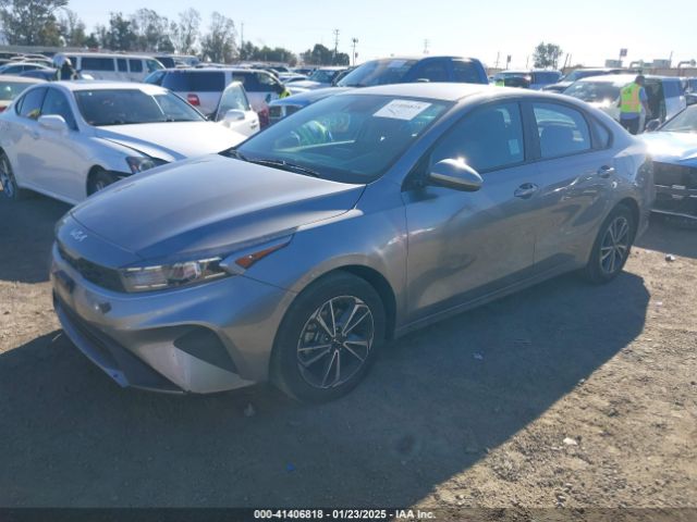 3KPF24AD6NE489774 KIA Forte Lxs