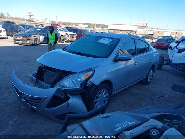 Nissan Versa 1.6 Sv 2019 3N1CN7AP7KL875152 Image 2