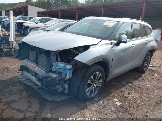 5TDGZRAH6LS013222 Toyota Highlander Xle